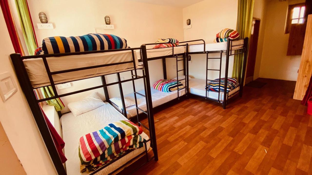 Madpackers Manali Hostel Exterior photo