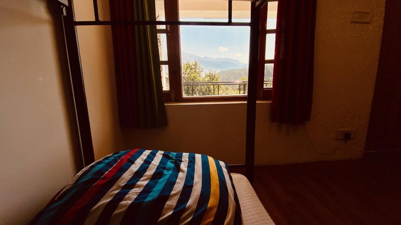 Madpackers Manali Hostel Exterior photo