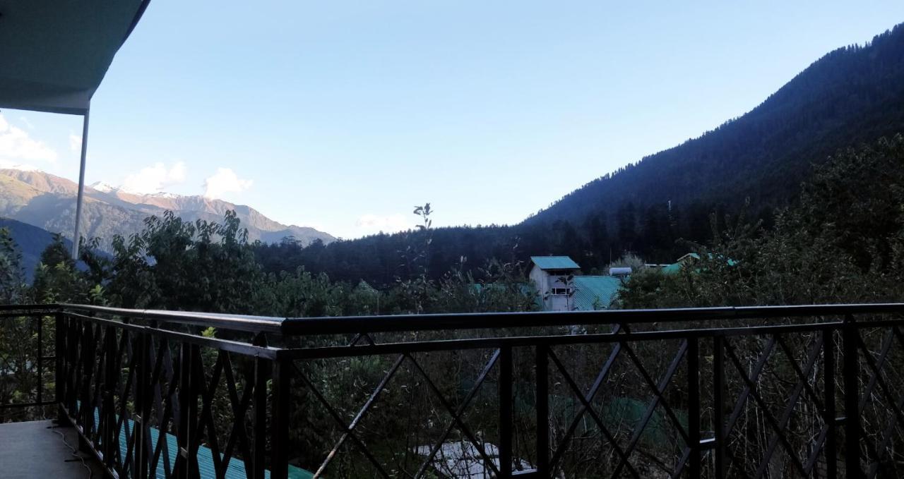 Madpackers Manali Hostel Exterior photo
