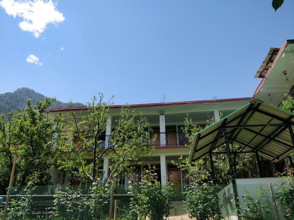 Madpackers Manali Hostel Exterior photo