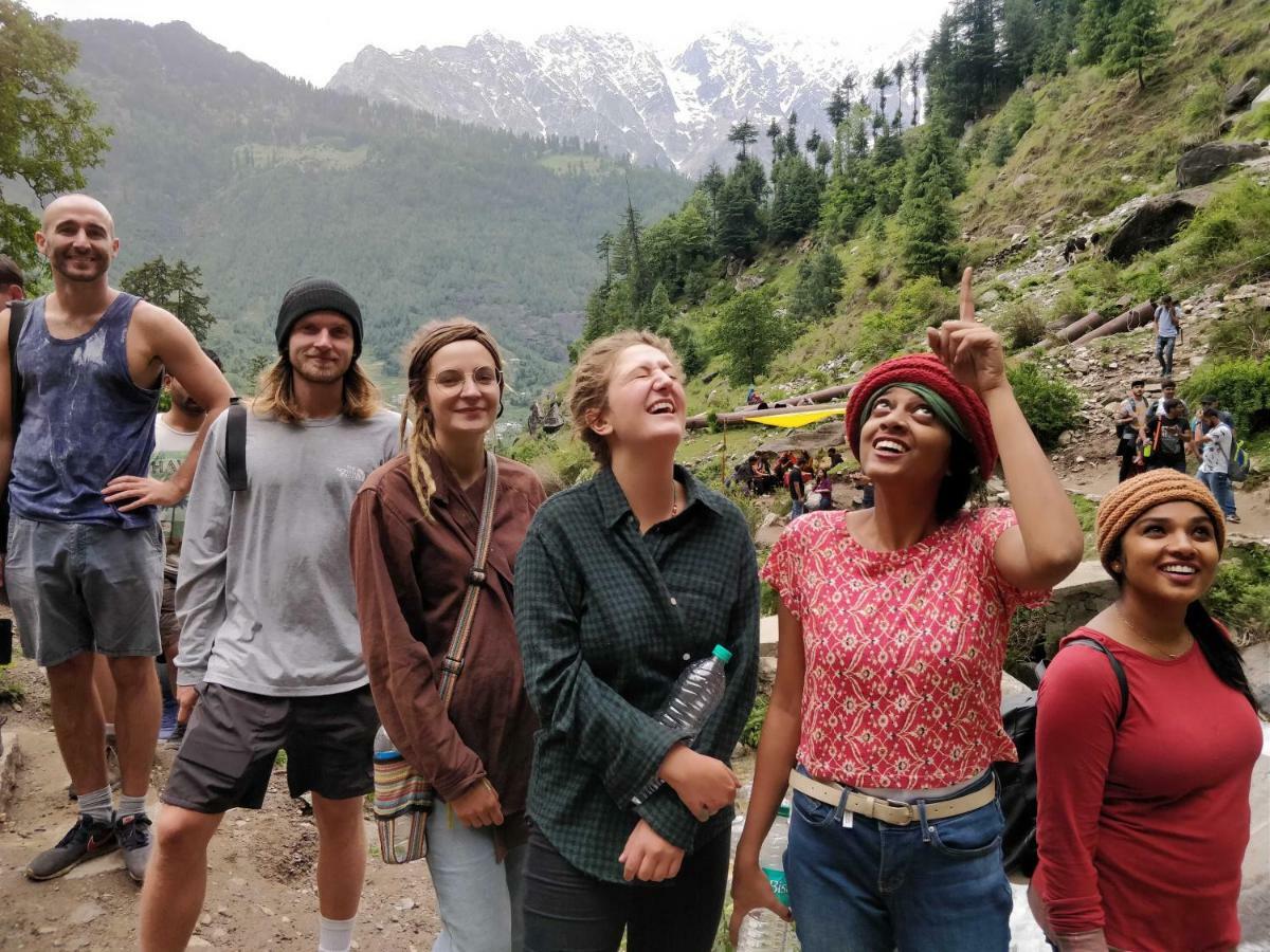 Madpackers Manali Hostel Exterior photo